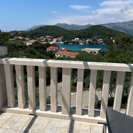 Apartmani Luka Zrnovo ภายนอก รูปภาพ